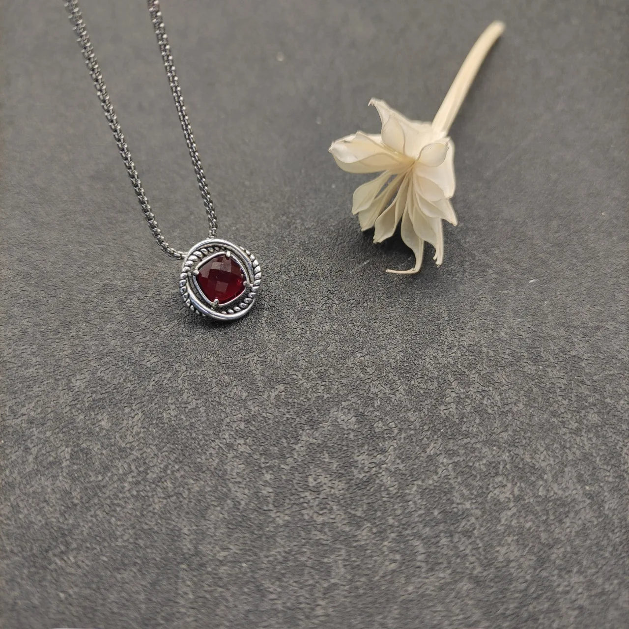 2026 New High Quality DY Necklaces Collection Simple and Elegant Perfect for Any Occasion Suitable for Both Men and Women 3 by Home for Health and Beauty