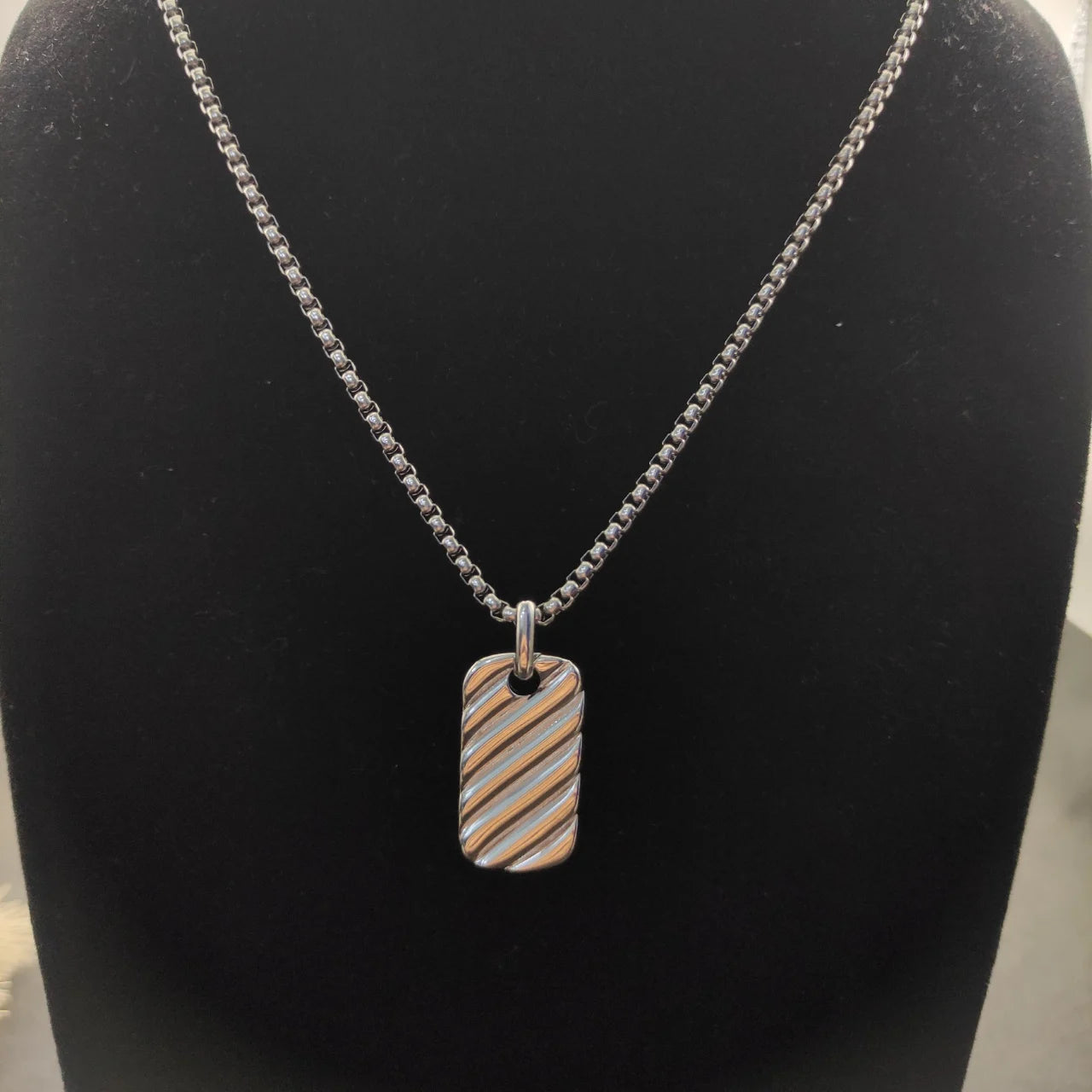 2026 New High Quality DY Necklaces Collection Simple and Elegant Perfect for Any Occasion Suitable for Both Men and Women 3 by Home for Health and Beauty