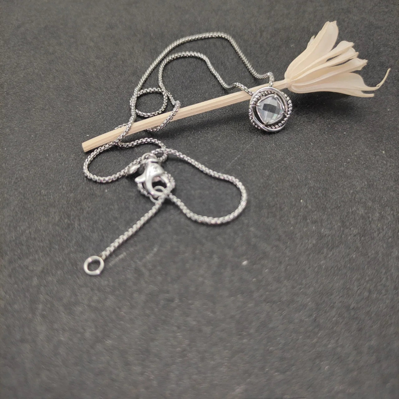 2026 New High Quality DY Necklaces Collection Simple and Elegant Perfect for Any Occasion Suitable for Both Men and Women 3 by Home for Health and Beauty