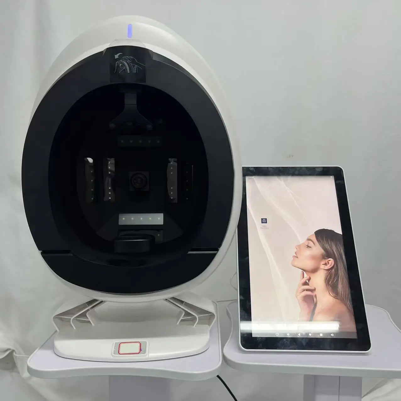3D Skin Analysis Smart Mirror With UV Wood Lamp Scanner