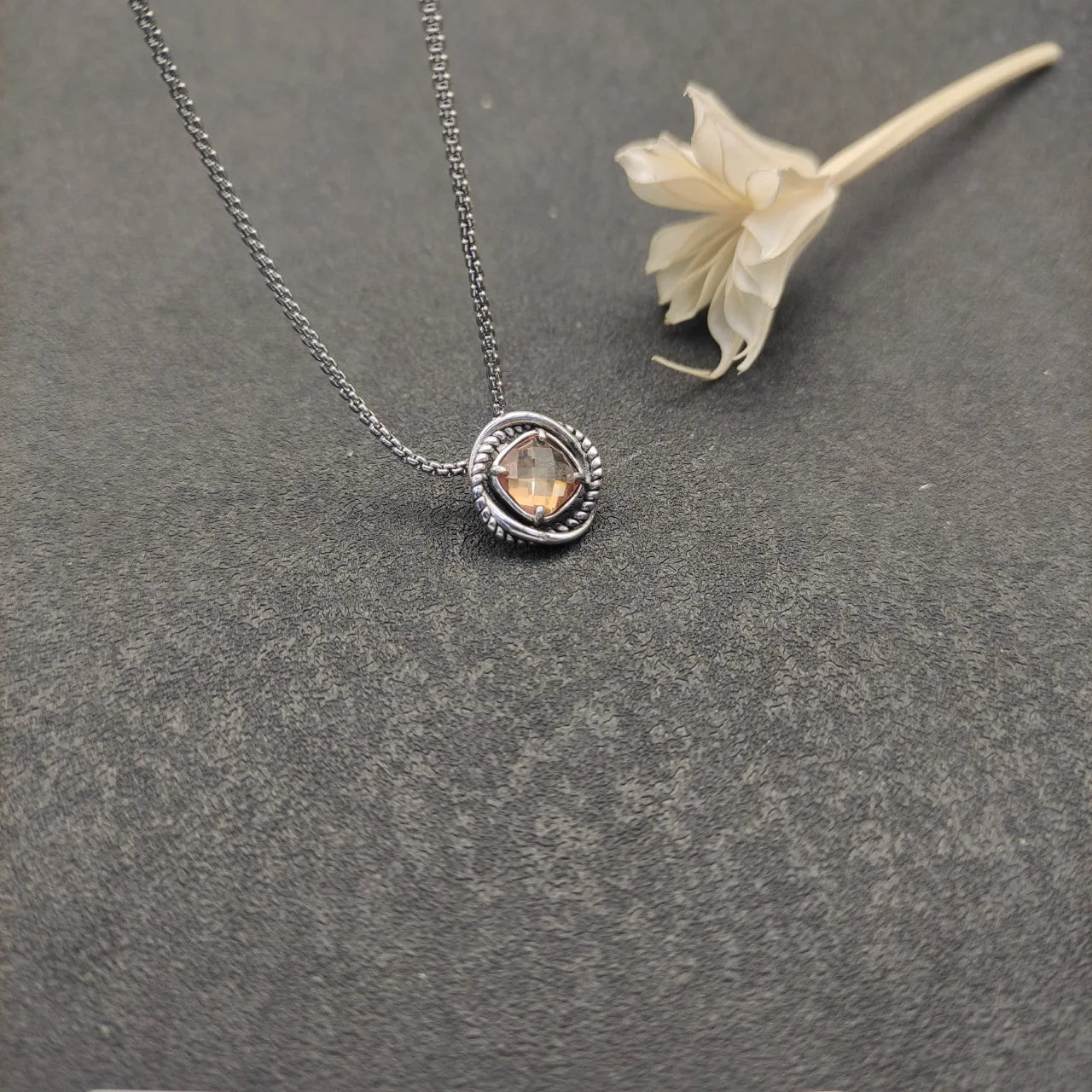 2026 New High Quality DY Necklaces Collection Simple and Elegant Perfect for Any Occasion Suitable for Both Men and Women 3 by Home for Health and Beauty