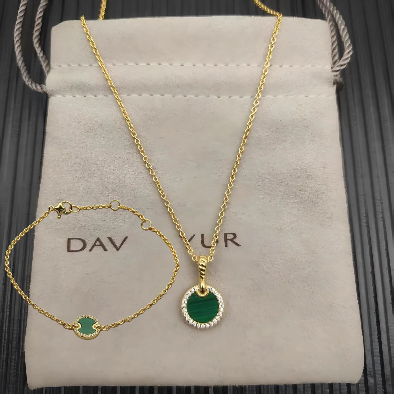 High-Quality Elegant and Simple Gold-Plated Round Bracelets and Necklaces Set by Home for Health and Beauty