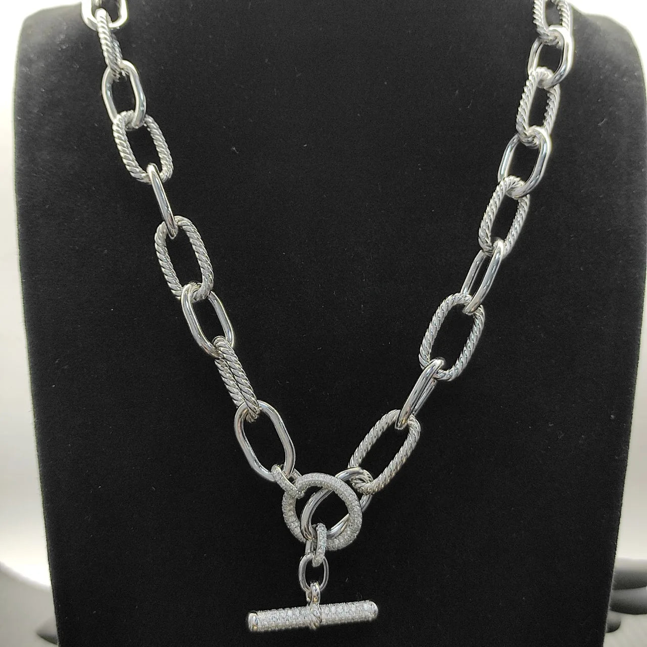 2026 New High Quality DY Necklaces Collection Simple and Elegant Perfect for Any Occasion Suitable for Both Men and Women 3 by Home for Health and Beauty
