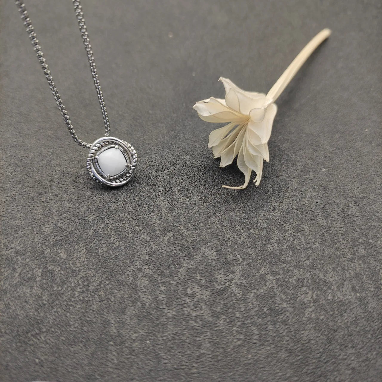 2026 New High Quality DY Necklaces Collection Simple and Elegant Perfect for Any Occasion Suitable for Both Men and Women 3 by Home for Health and Beauty